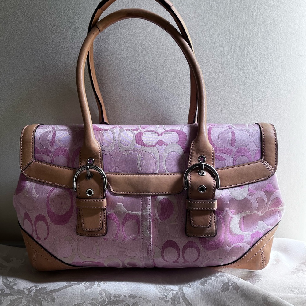 Coach signature pink and vachetta leather bag. COACH